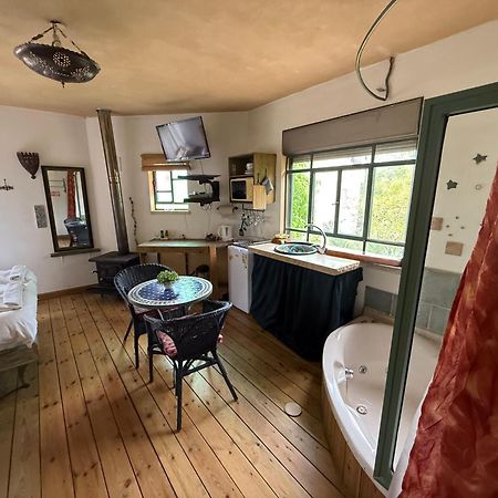 Gross Nofesh And Spa Guesthouse Beit Hillel Bagian luar foto