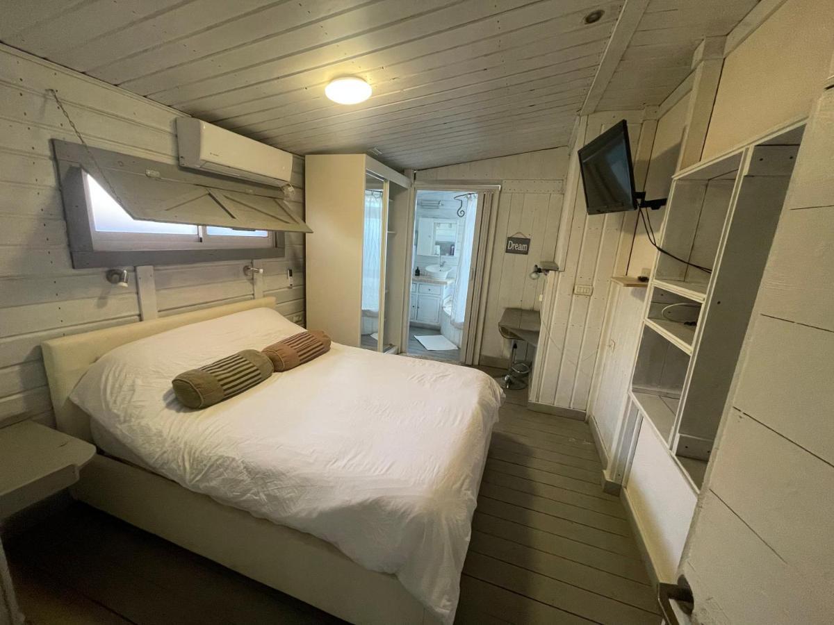 Gross Nofesh And Spa Guesthouse Beit Hillel Bagian luar foto