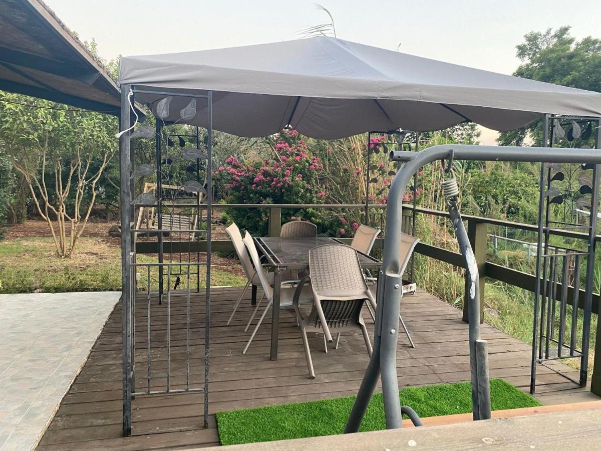 Gross Nofesh And Spa Guesthouse Beit Hillel Bagian luar foto