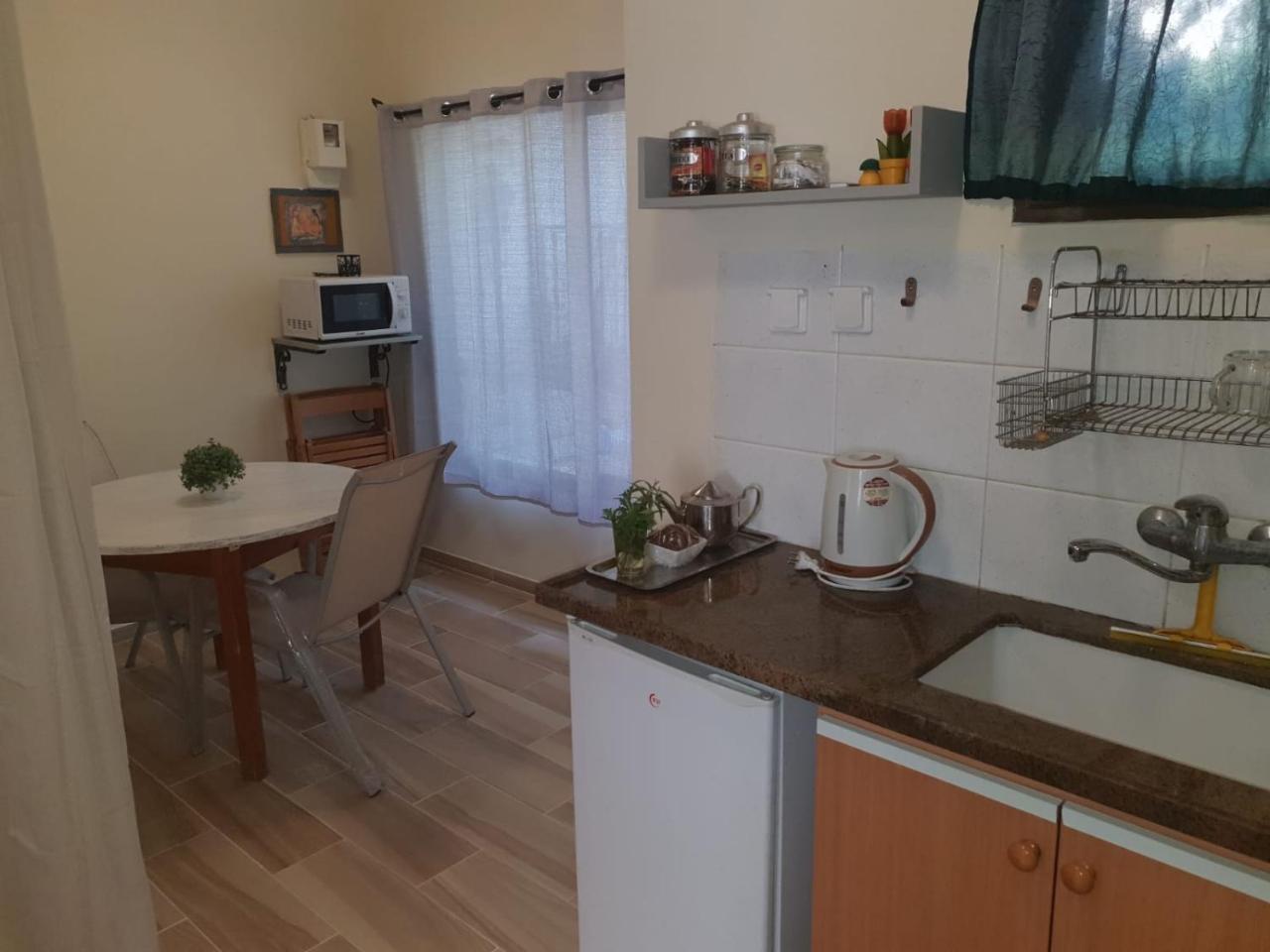 Gross Nofesh And Spa Guesthouse Beit Hillel Bagian luar foto